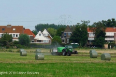 2009 8 5-8 Boer aan het werk (2)